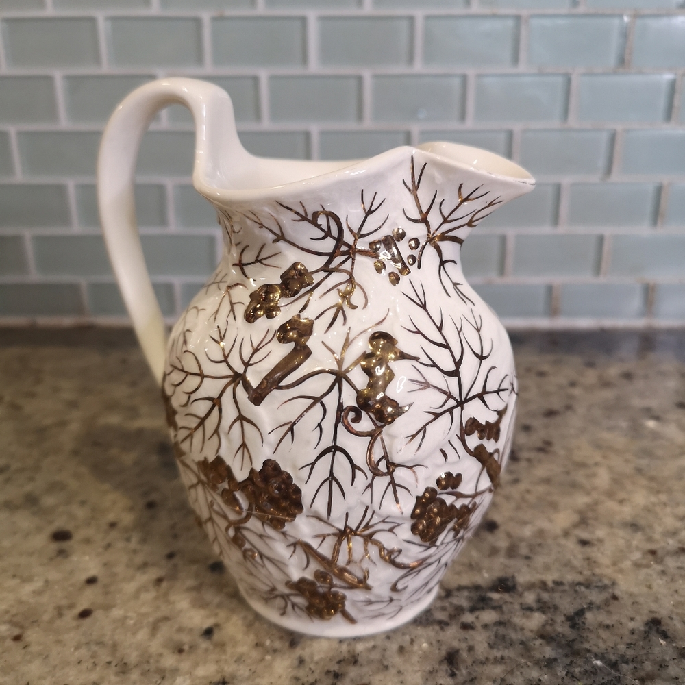 Vintage 5" Wedgwood Etruria & Barlaston Creamer Made in England Gold Embossed